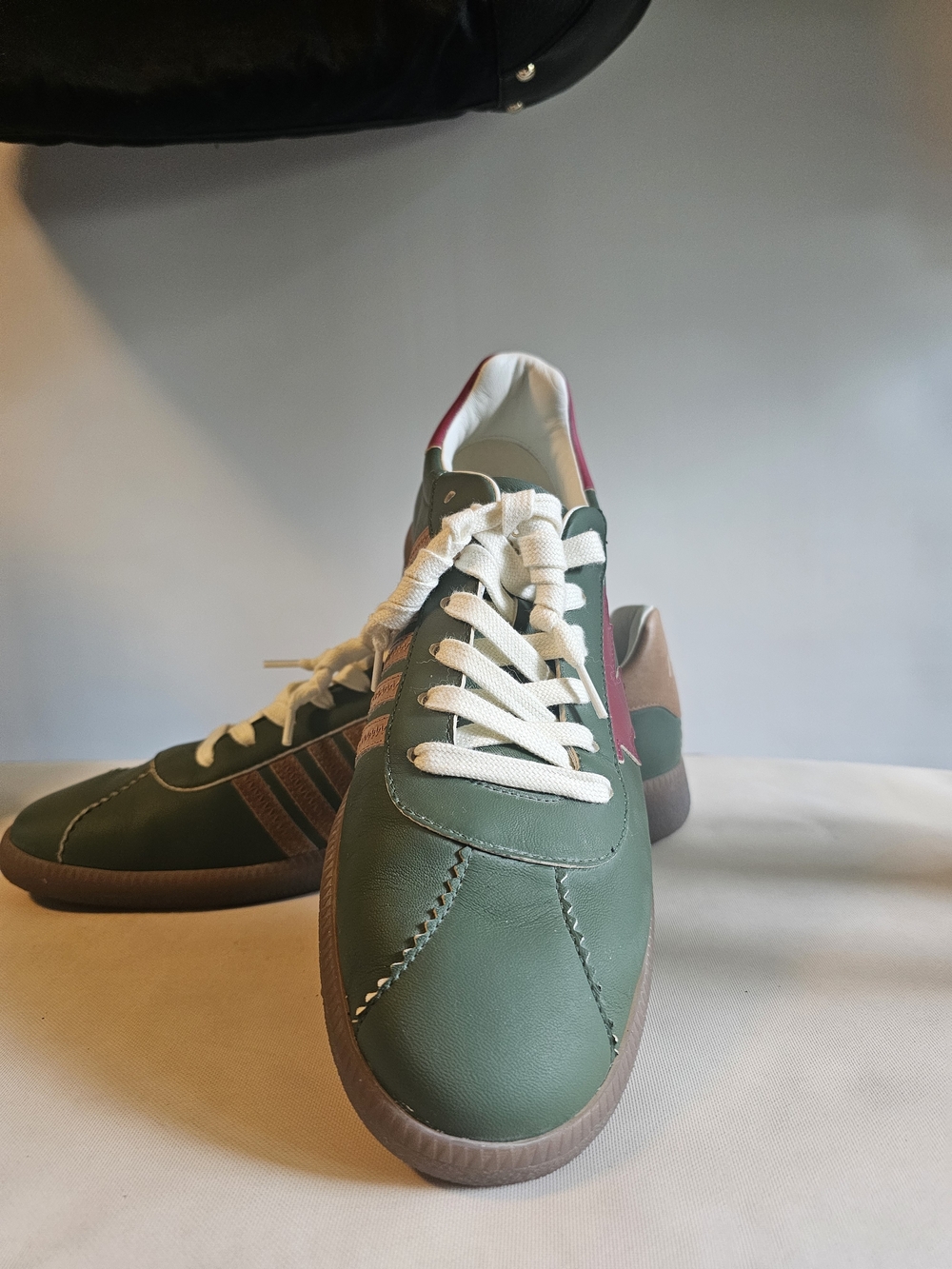 DSQUARED2 Green Leather Lace-Up Sneakers with Pink Heel Tab